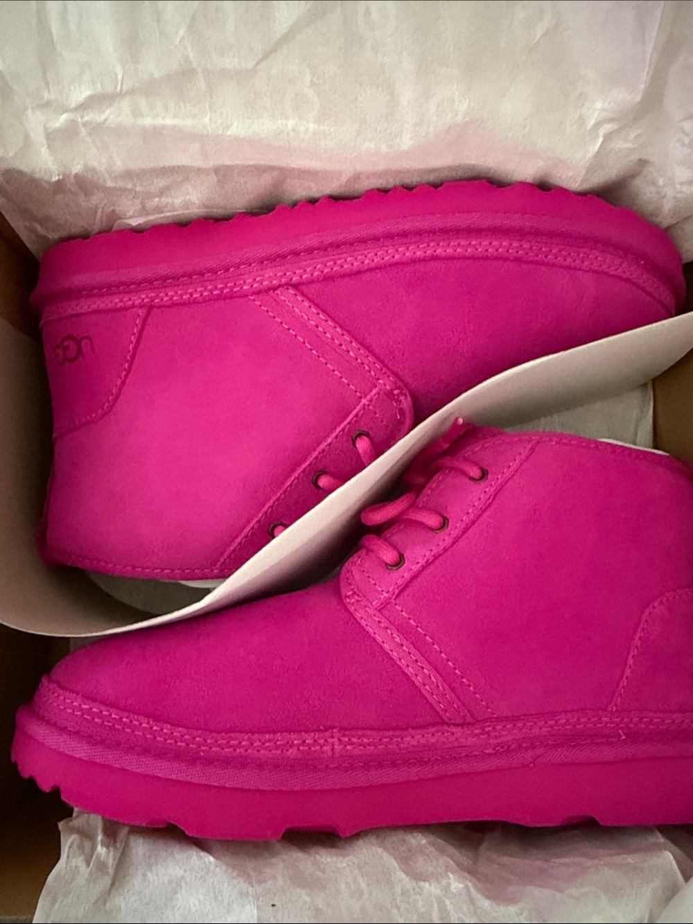 NIB Uggs Kids Neumel water Resistant Chukka Boots (women’s 7.5)